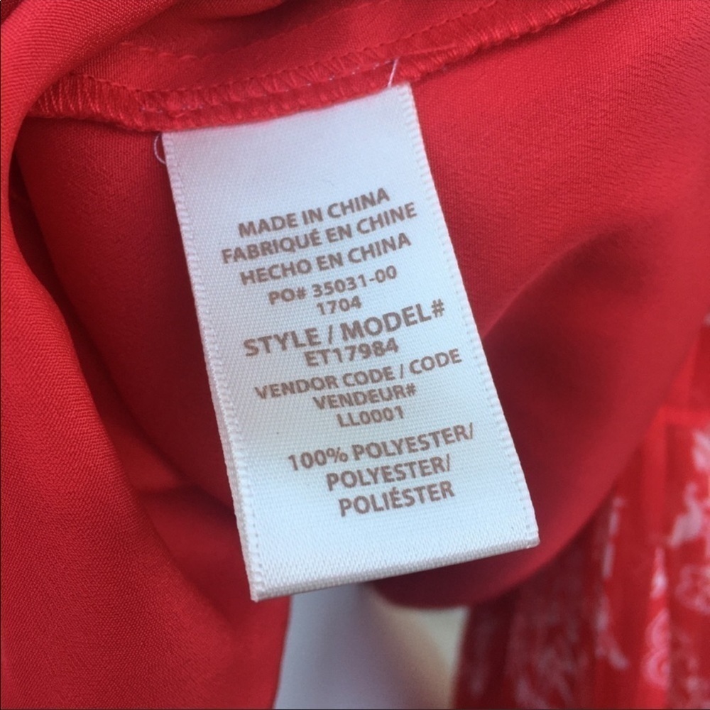 Nwt Ella Moss Red White Off-Shoulder Top Blouse Floral Ruffle Size Medium — image 6 of 8